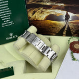 Rolex - Explorer II 40 - 2005
