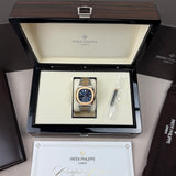 Patek Philippe - Nautilus - 2022 - Neu